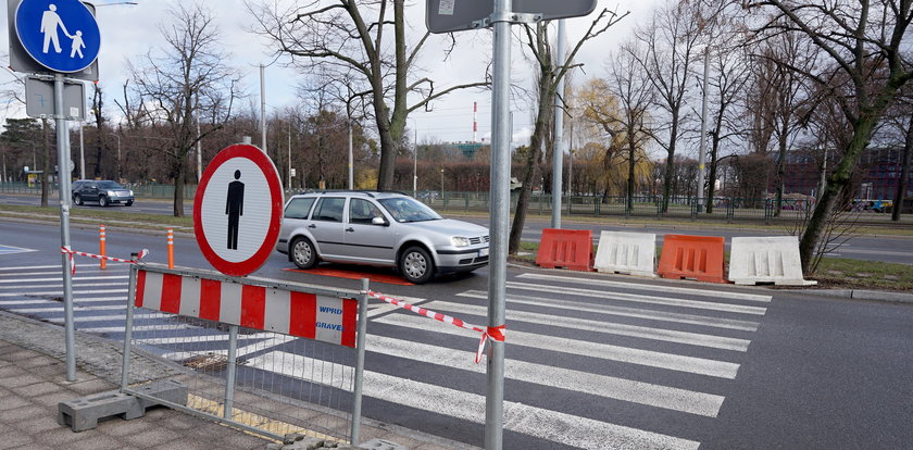 To będzie rewolucja dla pieszych.  Chodzi o inwestycję przy ważnym szpitalu. Zobacz, co tam powstaje!