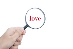 Wbrew "kulturze instant": obalamy mity o biurach matrymonialnych