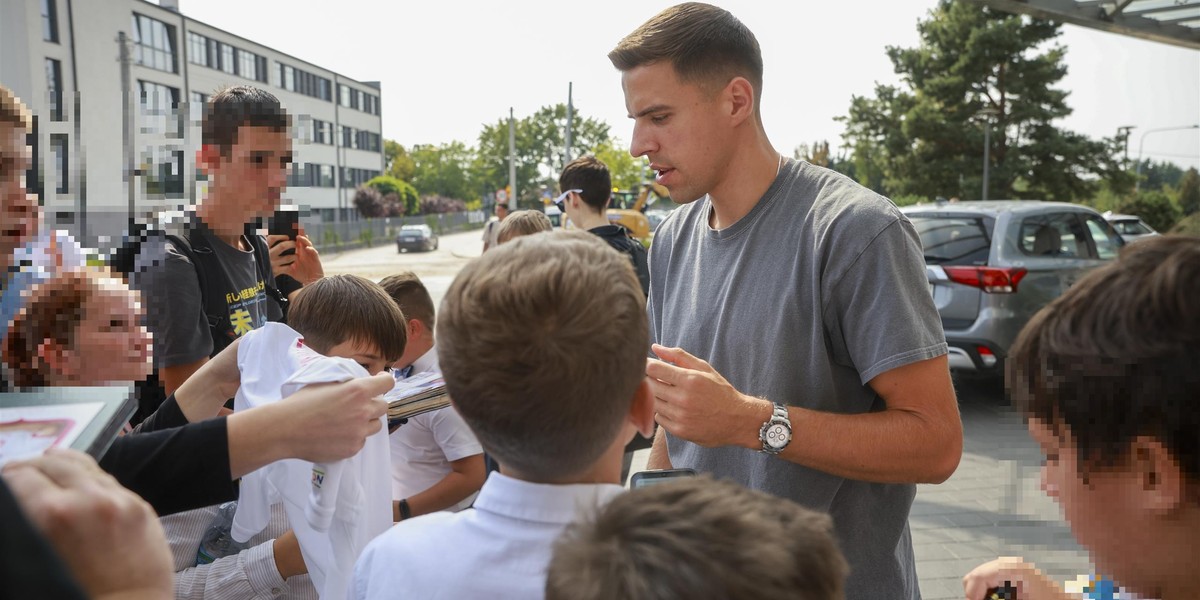 Jan Bednarek i pozostali kadrowicze już są w Warszawie. 