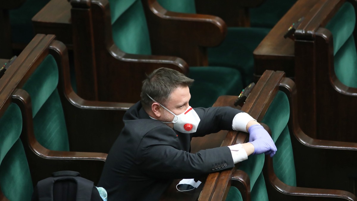 Dziś Sejm zbierze się online. Nikt nie wie, czy system informatyczny zadziała. "To jest żenujące"