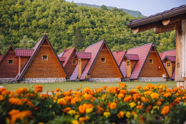 5 DRINA-TARA 2025 - bungalovi