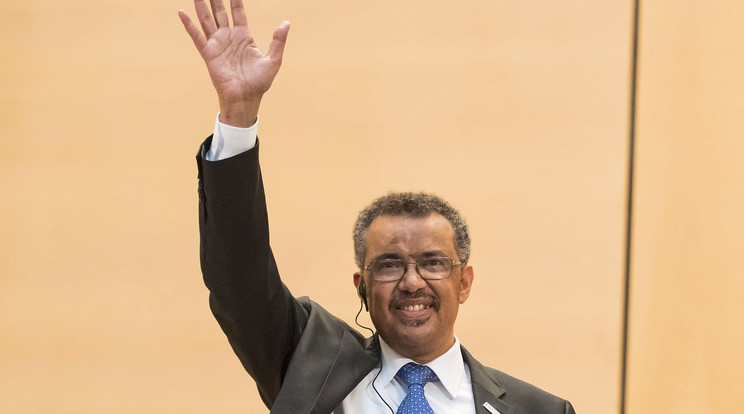 Tedrosz Adhanom Gebrejeszusz, az Egészségügyi Világszervezet, a WHO  etióp főigazgatója szerint a gázai övezet egészségügyi helyzete megrendítő. /Fotó: MTI/EPA/Valentin Flauraud