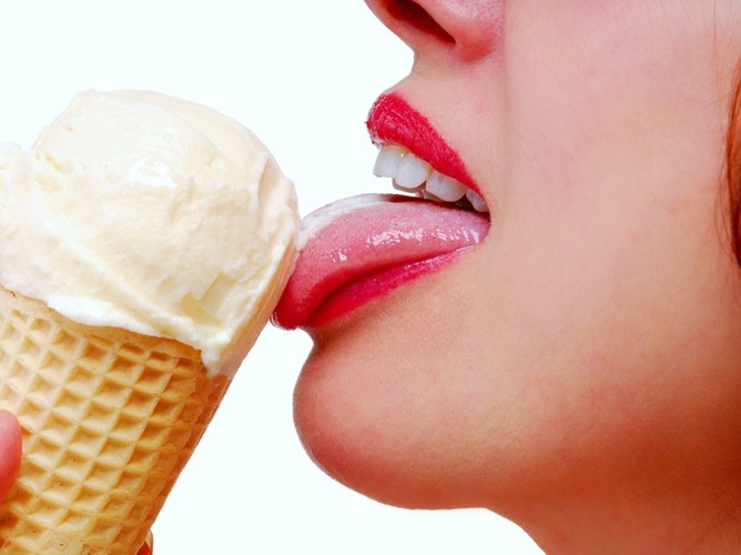 Czego obawiają się kobiety w seksie oralnym?