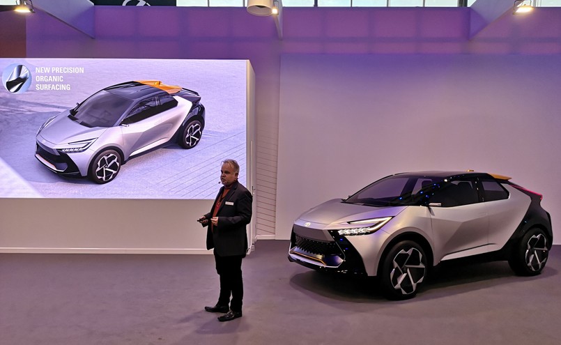 Toyota C-HR Prologue