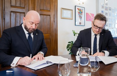 Jest umowa z PKP! Wiadukt nad Bardzką i stacja na Maślicach coraz bliżej!