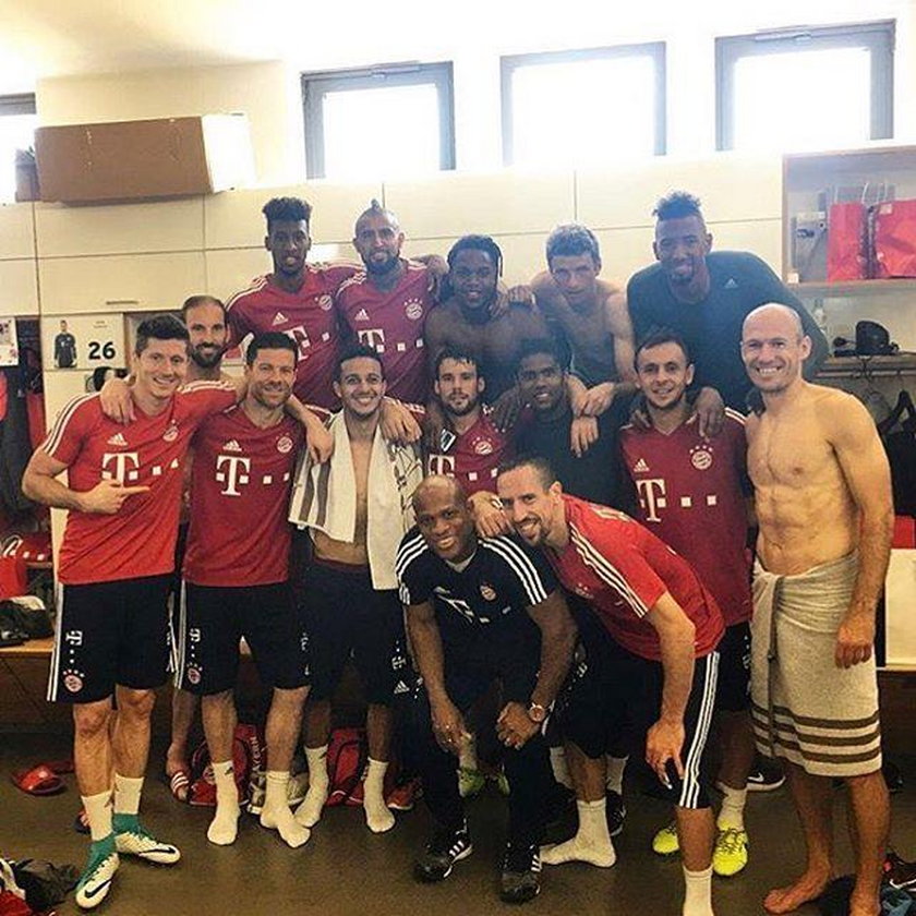 Lewandowscy na imprezce Bayernu