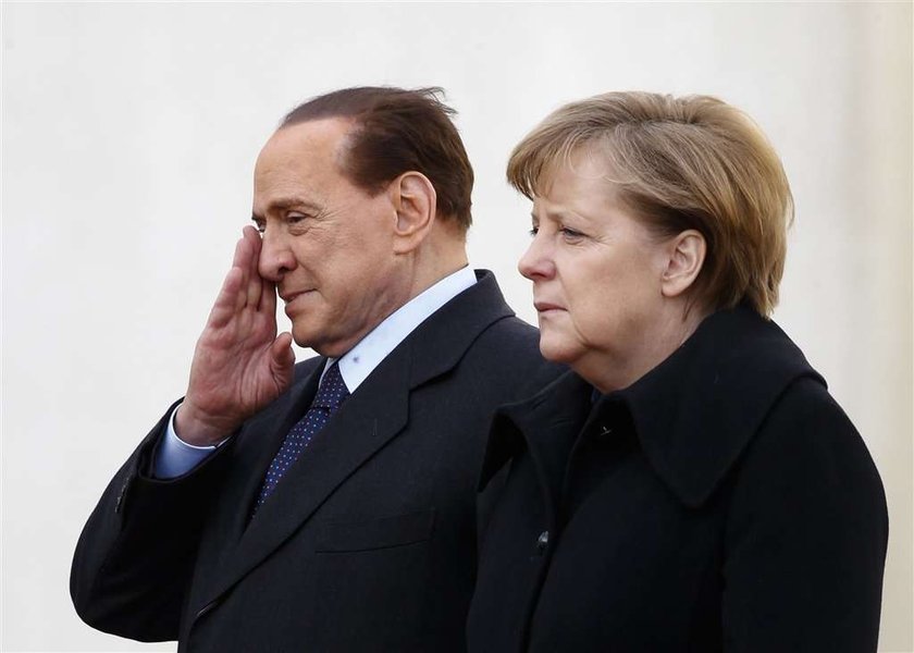 Niedojeb...na tłusta kur..! - Berlusconi o Merkel!