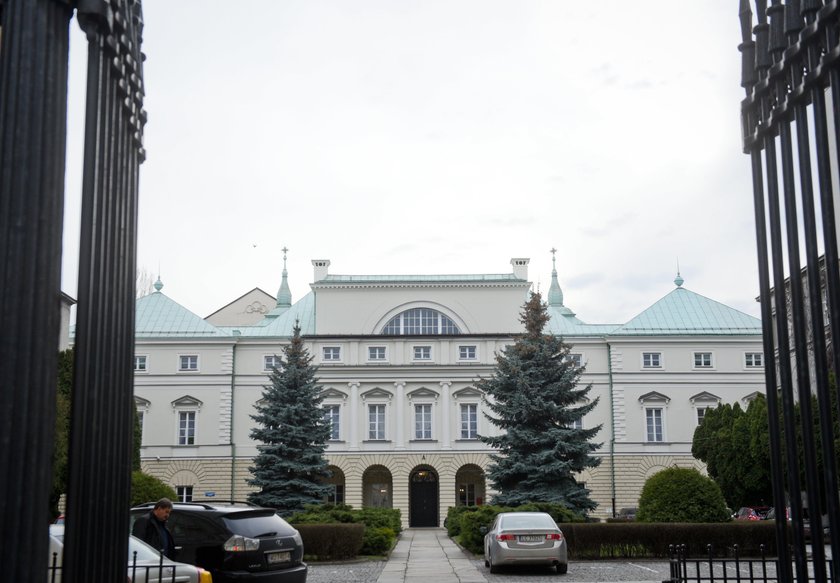 Niezdrowie ministerstwo. Tam dzieją się chore rzeczy