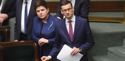 Morawiecki rozdaje mniej niż Szydło