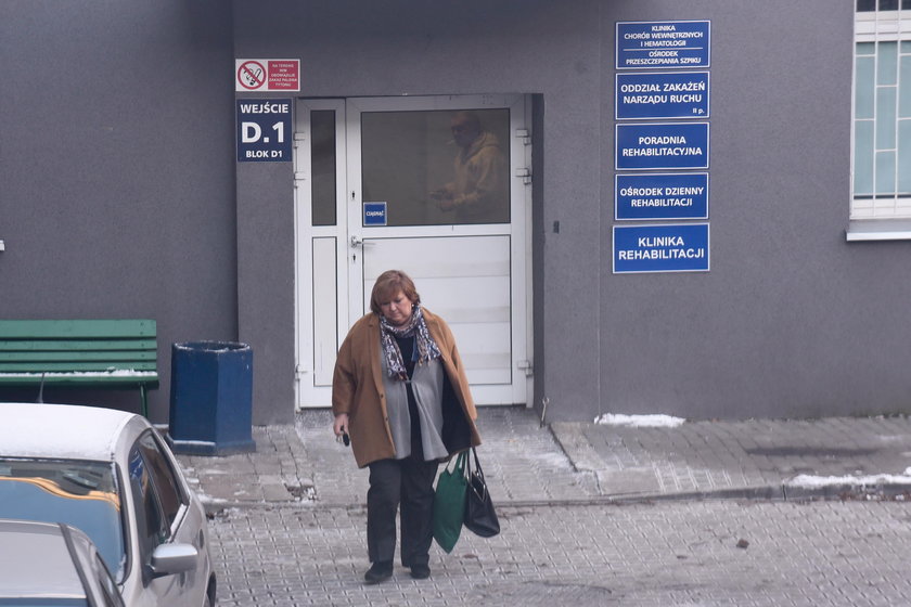 Anna Komorowska wybiera się do męża do szpitala