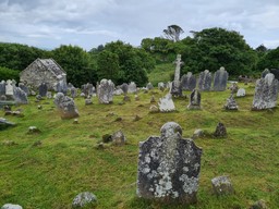 genialna klaska horroru w nowym wydaniu. ta książka sprawi, że nie zaś
