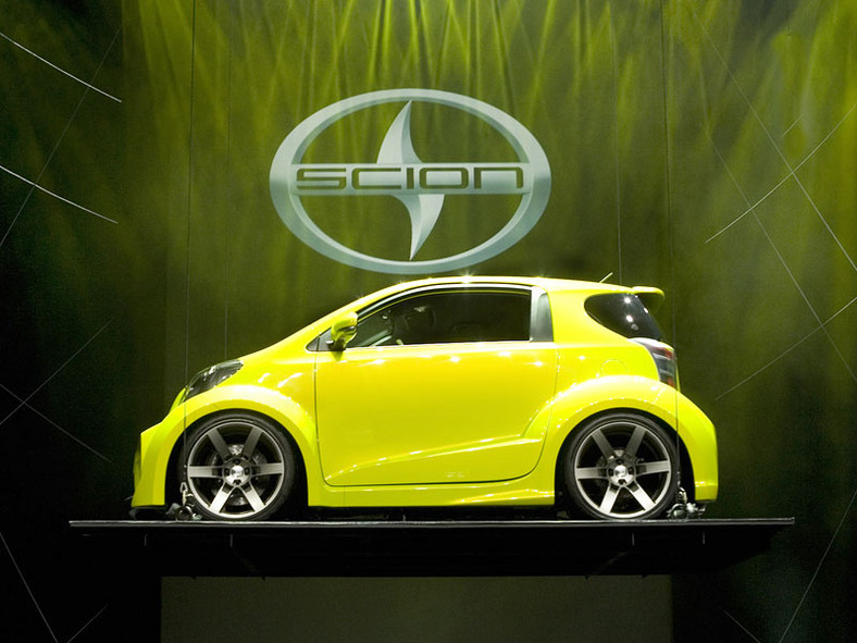 Scion iQ Concept: najmniejsza Toyota zmierza za ocean