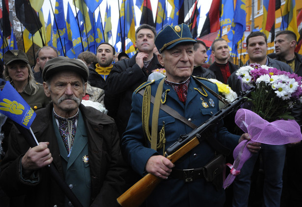Ukraińscy nacjonaliści chcą polskich ziem. Oleksy: Izolować ich