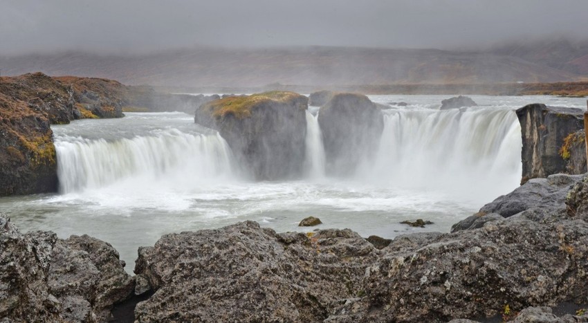 Island je zemlja koja obiluje prirodnom lepotama