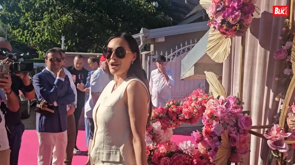 Ceca donela kovertu na svadbu Zorice i Kemiša