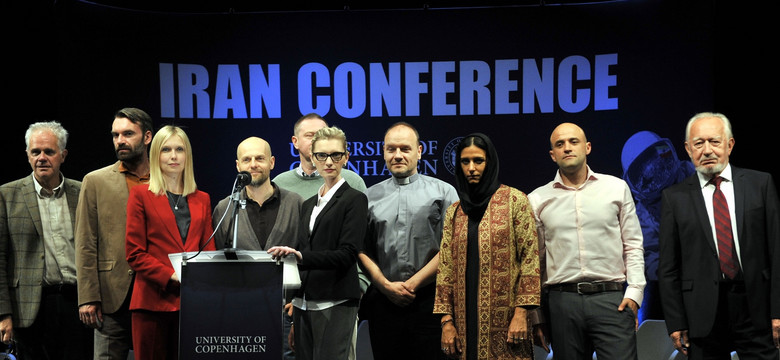 Jest Bóg, czy go nie ma? "Irańska konferencja" w reż. Iwana Wyrypajewa, Teatr na Woli w Warszawie [RECENZJA]