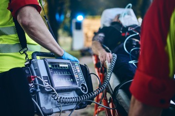 váratlan szívleállás defibrillátor használata