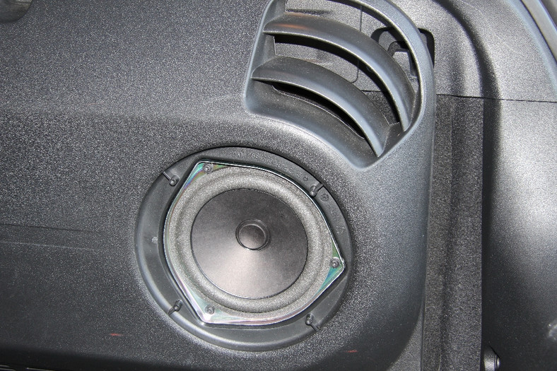 Denon w Citroenie C4