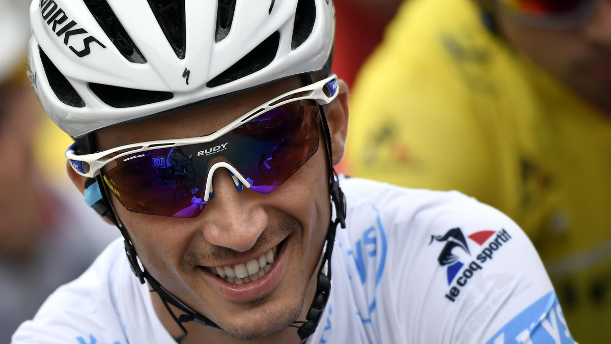 Julian Alaphilippe (Etixx-QuickStep) dopiero debiutuje w Tour de France, a już może pochwalić się wywalczeniem białej koszulki najlepszego młodzieżowca. Dla 24-letniego Francuza obecny sezon jest pasmem sukcesów, bo tak należy ocenić pierwsze poważne osiągnięcia w wyścigach wieloetapowych. O tym, że stać go na znakomite wyniki w klasykach przekonał wszystkich już w latach poprzednich.