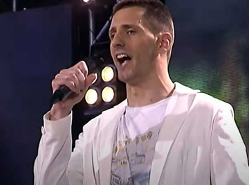 Pevač "Zvezde Granda" TRAGIČNO IZGUBIO ŽIVOT U 34. GODINI, kolege i prijatelji se DANIMA OPRAŠTALI!  