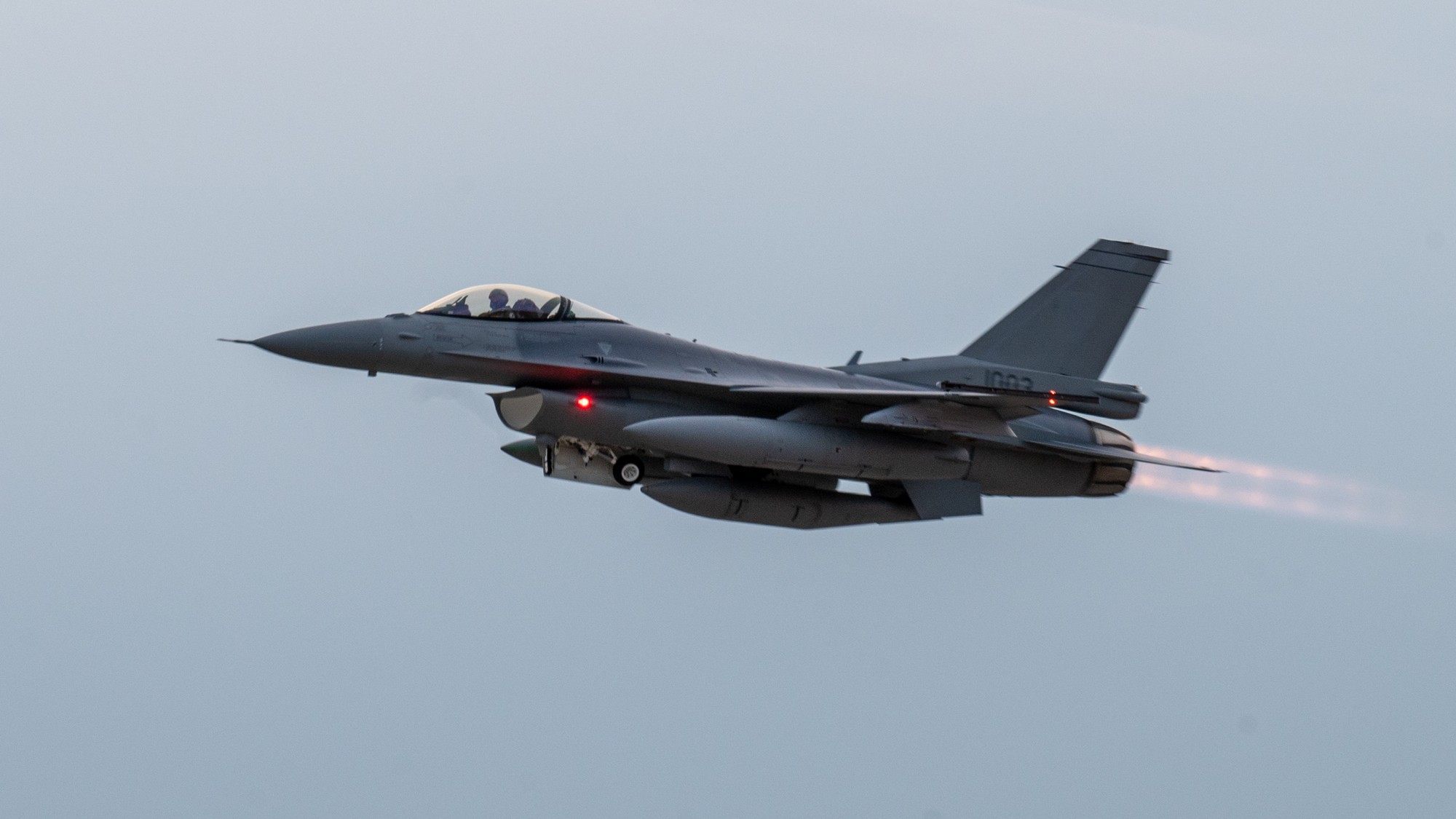 Stíhačka F-16
