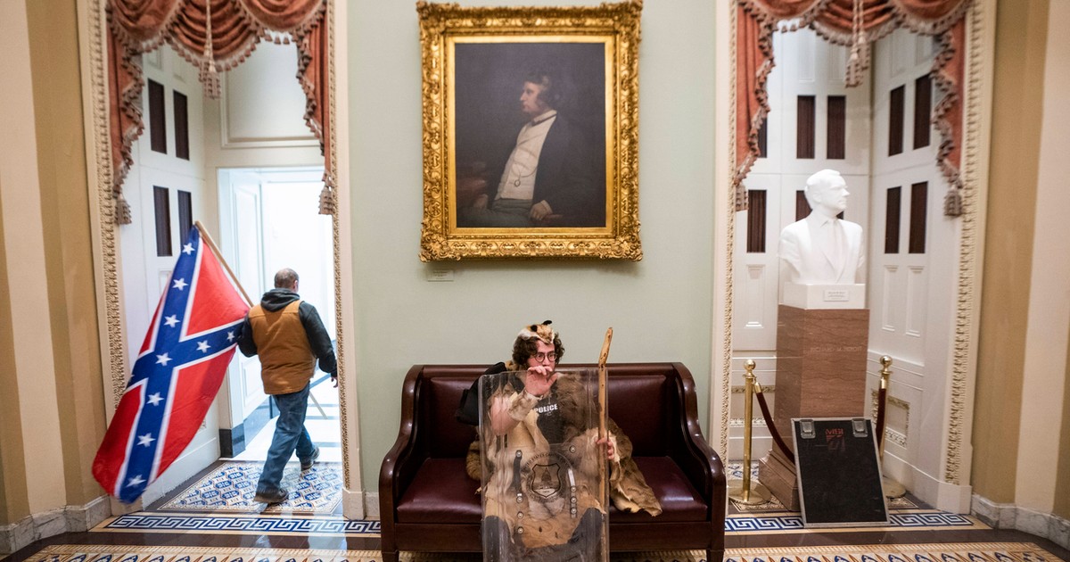 Trump przedstawia "prawdziwą" wersję wydarzeń sprzed pięciu lat. "Naprawił historyczną niesprawiedliwość"