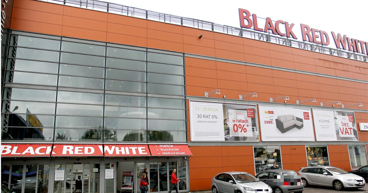 Wielkie zwolnienia w meblowym gigancie. 1/4 załogi ma trafić na bruk. "Ci ludzie tworzyli firmę"