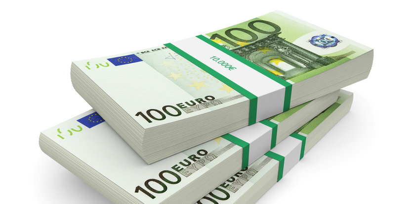 Kurs (EUR/PLN) 3 maja 2024. Po ile jest dzisiaj euro?