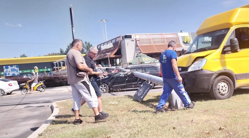 Saobraćajna nezgoda u Nišu