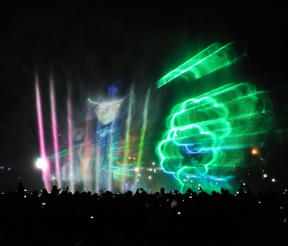 Pokaz 'Światła Wody' w Multimedialnym Parku Fontann