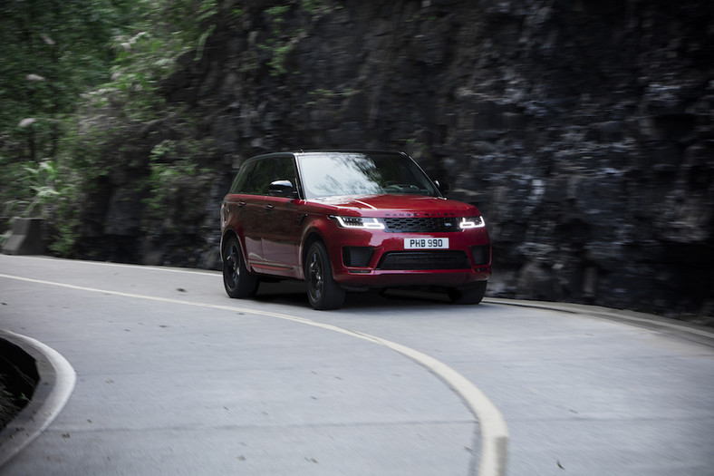 Range Rover Sport zdobył Bramę Nieba