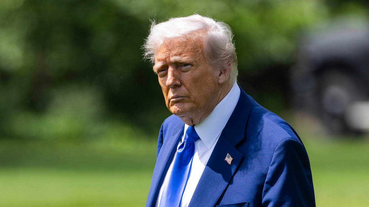 Rośnie presja na Donalda Trumpa w sprawie Rosji. Pakiet "łamiący kości" czeka na "zielone światło"