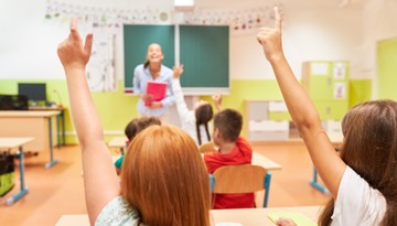 Rząd chce ratować małe szkoły przed zamknięciem