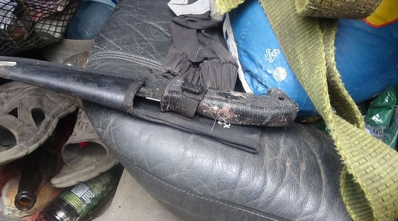 44-latek oprócz części zwierząt, miał też kilka sztuk broni i amunicję