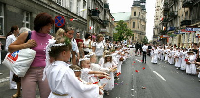 Boże Ciało w Poznaniu. Objazdy, komunikacja, sklepy