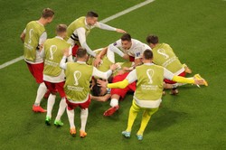 Nawet porażka może dać Polakom awans. Mogą zdecydować... kartki