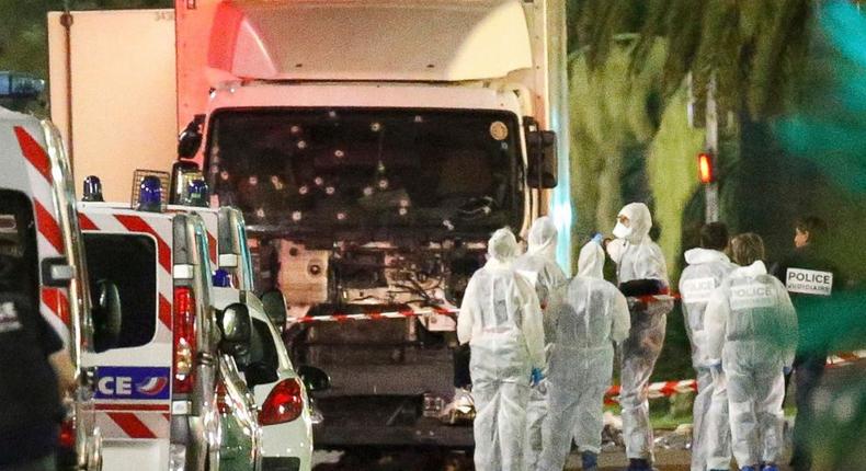 Merkel condemns attack in Nice, says will win fight against terrorism