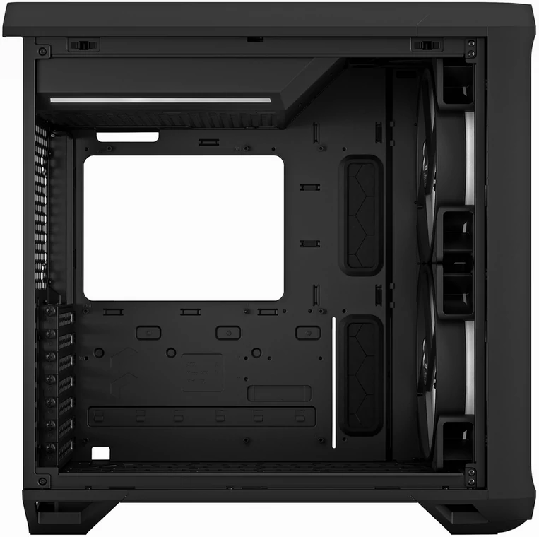 Fractal Design Torrent Compact Black RGB TG – wnętrze obudowy po zdemontowaniu obu paneli bocznych