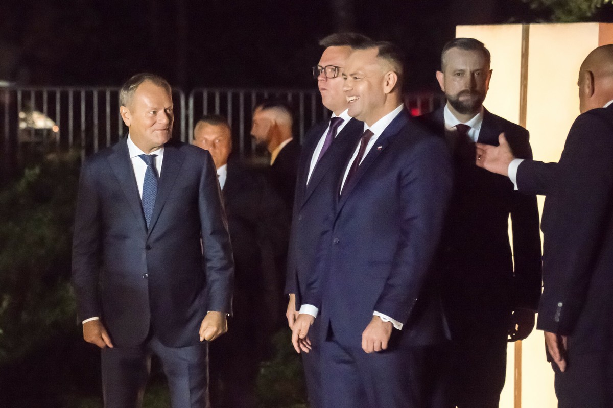 Polacy ocenili Karola Nawrockiego i Donalda Tuska. Jest spora różnica [SONDAŻ]