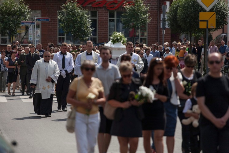 Pogrzeb 10-letniej Kamili z Kamiennej Góry