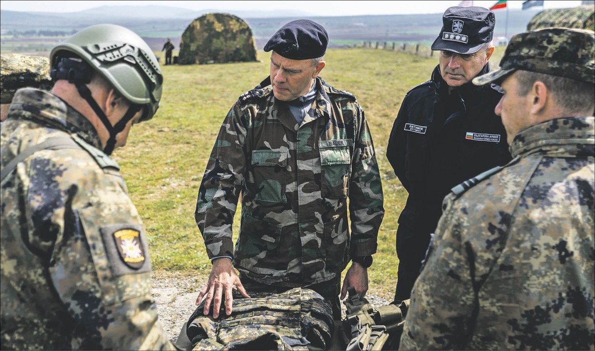 Admirał Rob Bauer, były przewodniczący Komitetu Wojskowego NATO