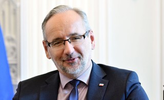 Minister Zdrowia ws. leczenia COVID-19: Wyniki badań nie potwierdzają skuteczności amantadyny