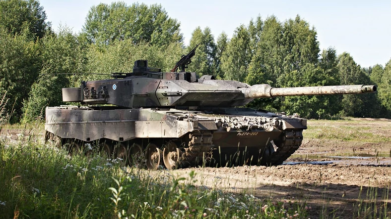 Leopard 2A6