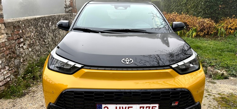 Nowa Toyota to absolutny hit. Polacy kupują w ciemno. Ile kosztuje?