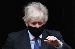 Johnson: "Brytyjski wariant" koronawirusa może być bardziej śmiertelny