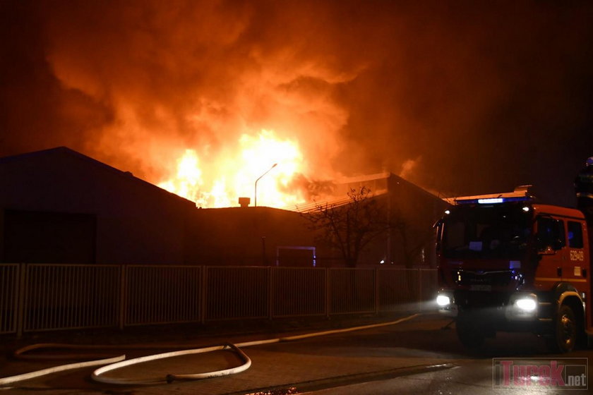 Pożar zakładu meblowego w Wielkopolsce