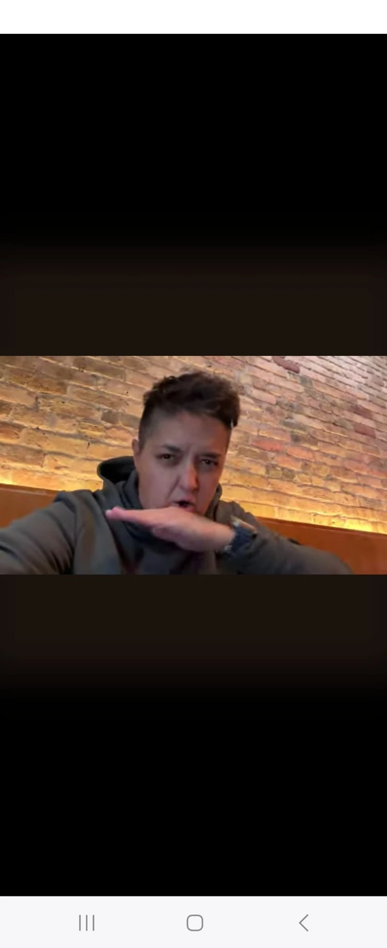 Marija Šerifović u restoranu u Čikagu