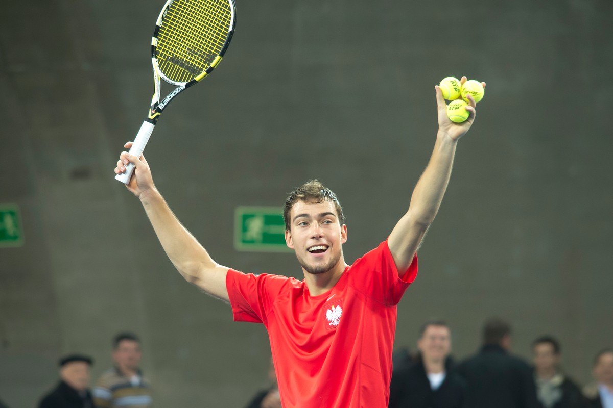 Puchar Davisa: Polacy wygrali z RPA. Decydujący punkt zdobył Janowicz