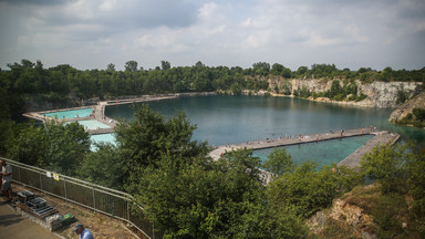 Sypią się mandaty na krakowskim Zakrzówku. Plażowicze łamią zasady