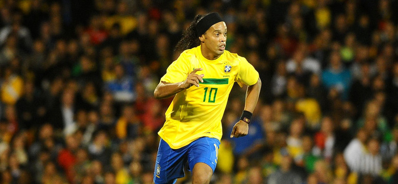 Zobacz pięknego gola Ronaldinho. Brazylia pokonała Meksyk